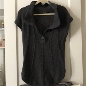 BCBG grey sweater